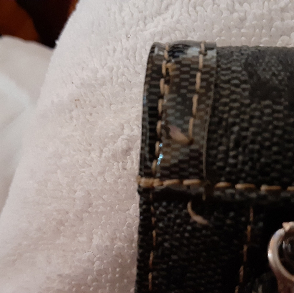Guess wallet - Picture 3 of 8